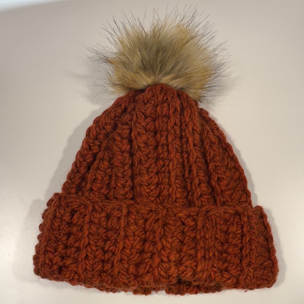 Cozy Burnt Orange Knit Faux Fur PomPom Beanie